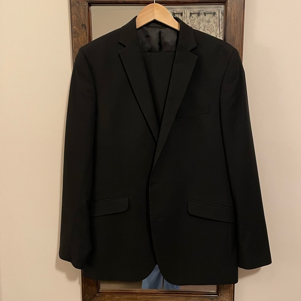 Men’s Black Suit
